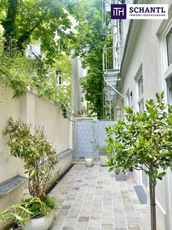 Ein Altbau wie im Bilderbuch! Ruhiger Erstbezug mit Freifläche und bester Nachbarschaft.