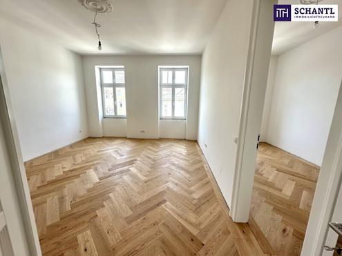 3,5-Zimmer Altbau im Erstbezug mit Wärmepumpe und sonnigem Balkon. Einfach genial!