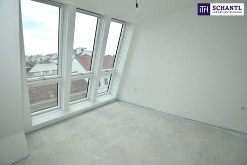Stadtleben mit Weitblick - Helle Dachgeschosswohnung mit Sonnenbalkon - Nahe Hauptbahnhof - Überzeugen Sie sich selbst von dieser Immobilie!