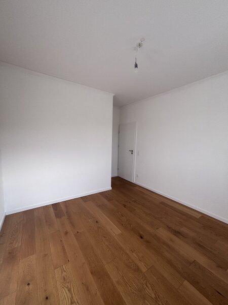 Zimmer 1 12,16 m