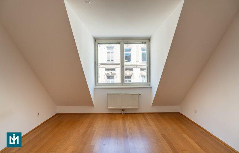 Schlafzimmer UG. (NW)