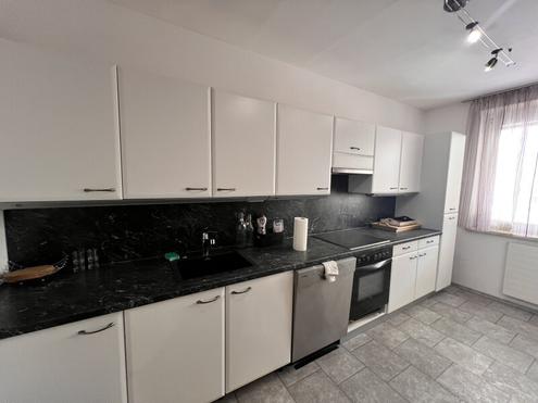 ++schöne, saubere, großzügige Maisonettewohnung++