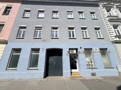 Bauträgerprojekt, bestandsfrei mit genehmigter Aufstockung