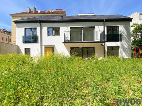 SANIERTES HAUS + 140m² SÜD-GARTEN | 5 MIN vom BHF MEIDLING (U6/S-Bahn) | LUFTWÄRMEPUMPE | RUHELAGE | NUTZUNGSRECHT 250m² Grünfläche