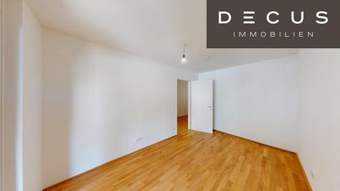 | 2 ZIMMER | 3. OG | BALKON |  ST. VEIT GASSE 25 | ERSTBEZUG IN HIETZING | MIETBEGINN PER 01. DEZEMBER 2025