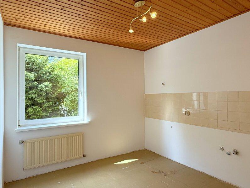 Kche mit Grnblick