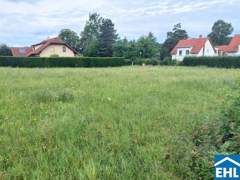 Sonniges Baugrundstck fr Ihr Traumhaus