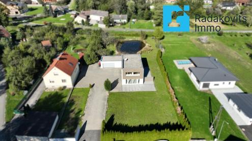 Bezugsfertiges Einfamilienhaus auf großzügigem Grundstück in Ruhelage!