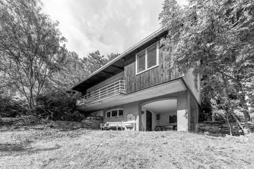 Groes Grundstck - Teilung mglich - Bauland
