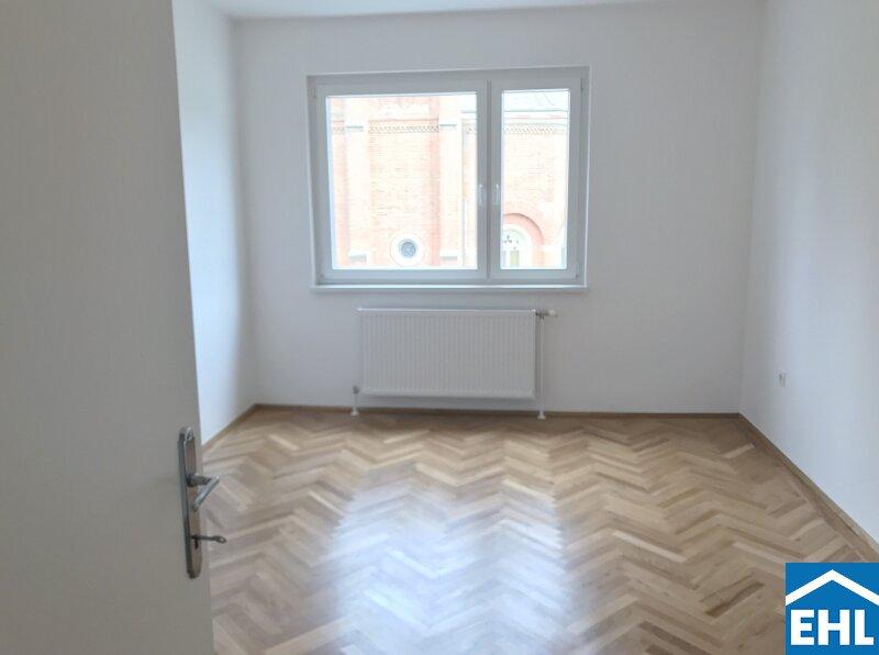 Muster Zimmer
