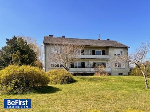 Rarität: Mehrfamilienhaus mit Seeblick zur Sanierung oder zum weiteren Ausbau