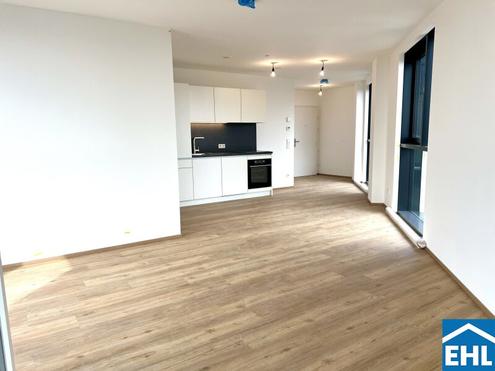 Willkommen im High Five - Loftwohnung mit Einbauküche und perfekter Anbindung ab 01. Juni!