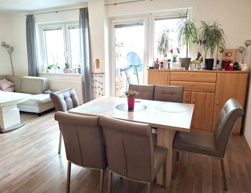 4 Zimmer-WOHNUNG mit LOGGIA zum Wohlfhlen - Nhe KH Wr Neustadt