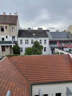 Zinshaus, bestandsfrei mit genehmigter Aufstockung