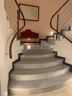 Alleinlage mit Panorama -exklusives Wohnhaus in der sdsteirischen Weinstrae