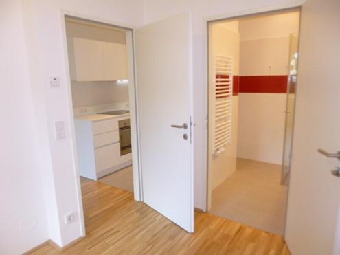 Gemütliche 2-Zimmer-Wohnung mit Terrasse in zentraler Lage in 1040 Wien!