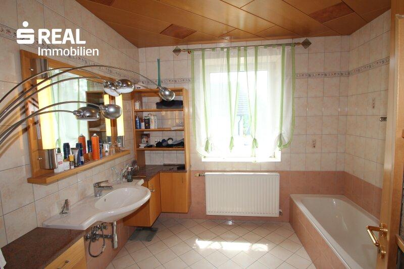 Badezimmer OG