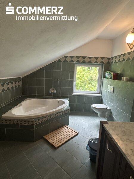 Badezimmer DG