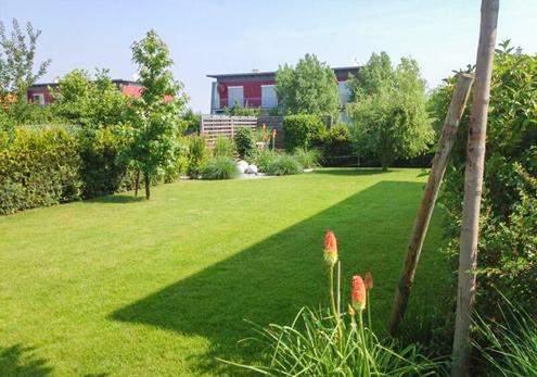 Familientraum in Oberwaltersdorf - Stilvolles Wohnen auf sonnigem Eckgrundstück