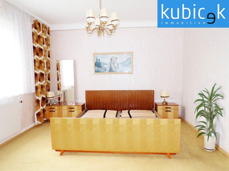 Schlafzimmer OG