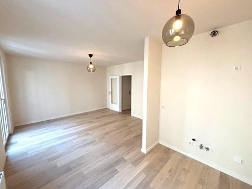 TIPTOP LAGE - ERSTBEZUG  mit neuer Kche - gut geplante Singlewohnung