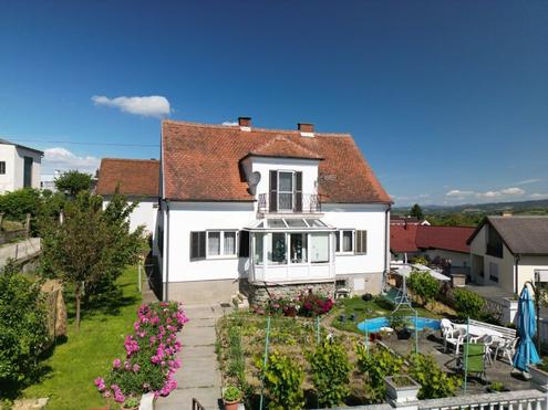 Gerumiges Einfamilienhaus in ruhiger Lage
