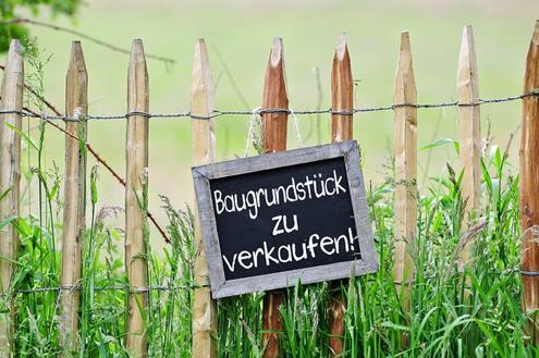 BAUGRUNDSTCK(E) am ORTSRAND in Grnruhelage