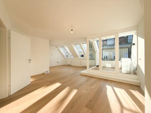 Lichtdurchflutete Dachgeschoss-Maisonette mit Terrasse in begehrter Lage Währings
