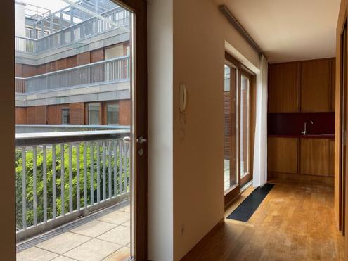 SMART LIVING - URBANE MAISONETTE NÄHE STEPHANSPLATZ UND SCHWEDENPLATZ