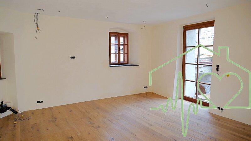 Grozgige, helle Familienwohnung mit Panoramablick
