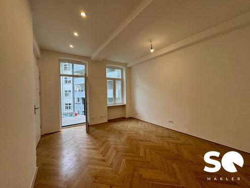 #SQ - ERSTBEZUG: 2-ZIMMER-ALTBAUWOHNUNG MIT TERRASSE UND BALKON IN RUHELAGE!