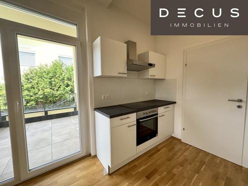 | MODERNE 2-ZIMMER WOHNUNG MIT TERRASSE | IN WUNDERSCHÖNER VILLA | HELL & GEMÜTLICH | IDEAL FÜR STUDENTEN, SINGELS ODER PÄRCHEN | NÄHE MED-UNI | TOP LAGE