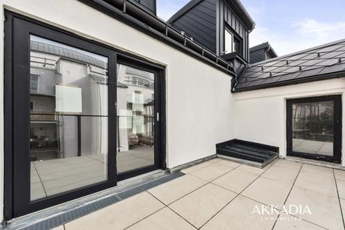 Exklusive DG-Wohnung samt Balkon in Alsergrund - A\
