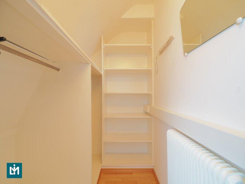 Garderobe 2 (Schlafzimmer)
