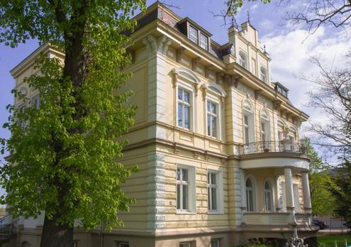 Traumhafte Villa mit einzigartigem Grnblick!
