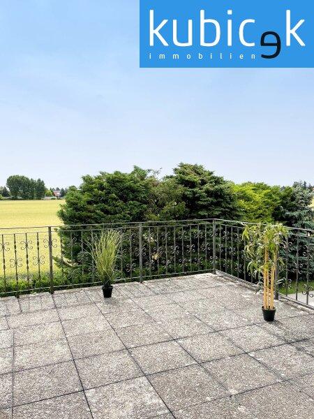 Ausblick von der Terrasse im OG Richtung Sd/Ost