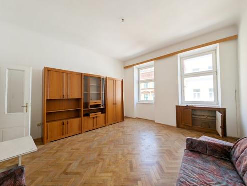 ++1050++ sanierungsbedürftige 1 Zimmerwohnung in toller Lage