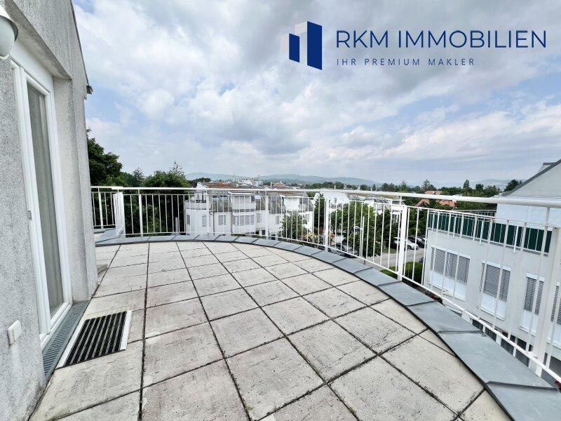 Terrasse mit Bergblick