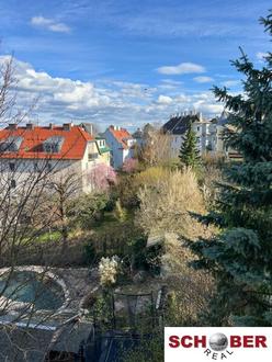 Dachgeschosswohnung mit atemberaubendem Weitblick - Natur pur vor der Haustr!