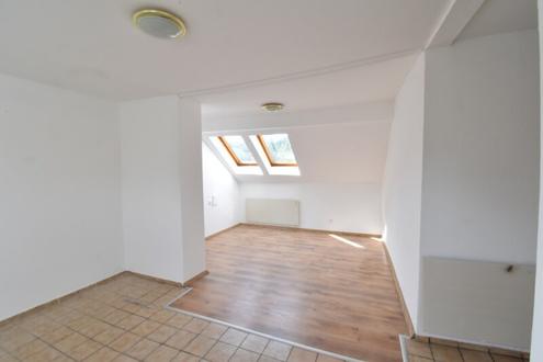 Drei Zimmerwohnung in 2640 Gloggnitz!