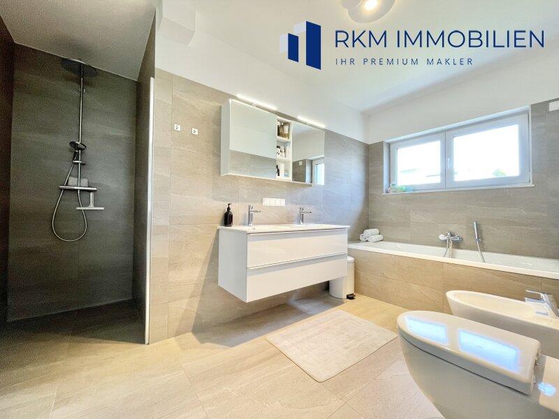 Badezimmer mit WC