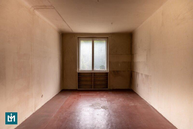 Schlafzimmer (S)