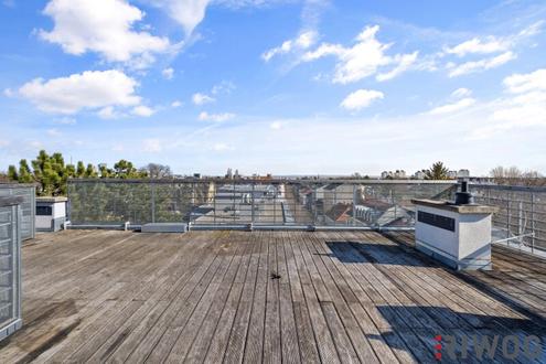 Nähe Küniglberg / Schönbrunn - DG-Wohnung mit ca 50m² Dachterrasse - inkl. fantastischem Blick über Wien - Nähe Atzgersdorfer Straße
