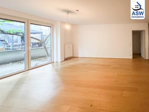 Perfekt aufgeteilte 3-Zimmerwohnung mit Terrasse und Garten