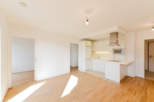 2-Zimmer Wohnung mit Balkon Nhe Westbahnhof! Ruhige Lage! Ab August
