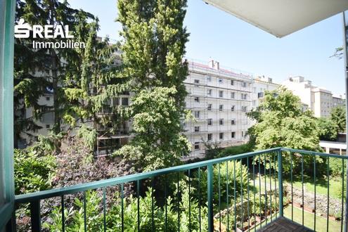 Smarte Starterwohnung mit Loggia und Garagenplatz im Eigentum