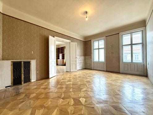 Exklusives Altbaujuwel mit 170 m² - Historischer Charme trifft auf individuelles Gestaltungspotenzial