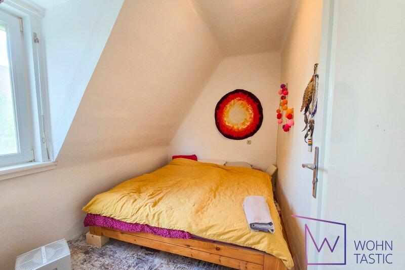 Zimmer 2 mit Auenjalousie