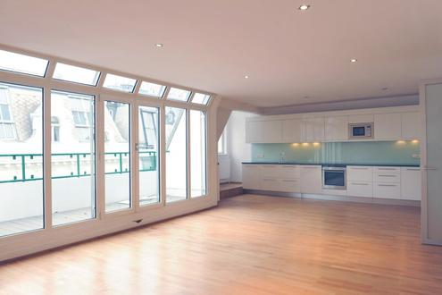 Lichtdurchflutete Maisonette mit 2 Terrassen Nähe Staatsoper!