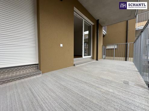 PERFEKT! Lassen Sie sich begeistern! Helle 2-Zimmer-Neubauwohnung mit großzügigem Balkon, exklusiver Tischlerküche und Tiefgaragenplatz.
